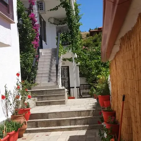 Apartment House Agapi Neos Marmaras