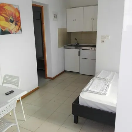 Apartment House Agapi *